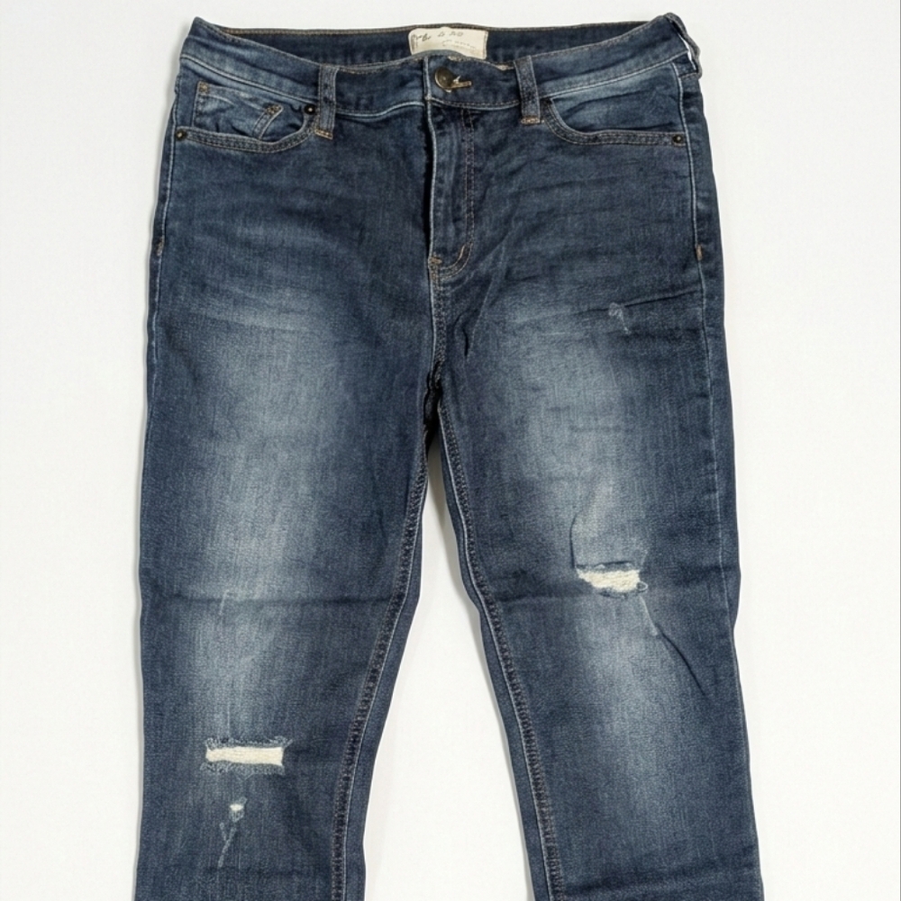 Free People Fringe Hem Distressed Skinny Jeans Blue Denim Size 29 Raw Edge Boho